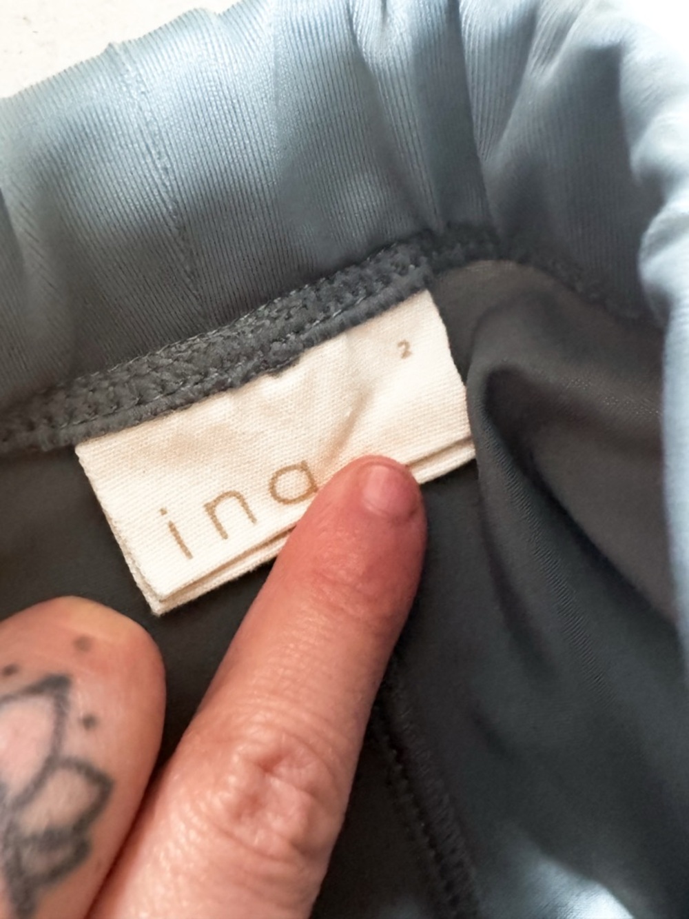 Ina • Rashguard Set - Picture 4 of 4